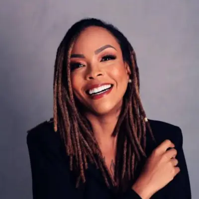 Bárbara Carine Soares Pinheiro